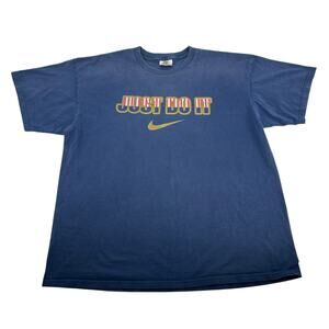 Vintage 90s Men's Red White Blue Nike Swoosh 'Just Do It' America T Shirt XL